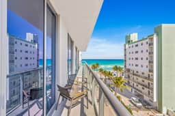 Luxury Resort with Ocean View 𝙗𝙮 𝙎𝙏𝘼𝙔-𝙏𝙊𝘿𝘼𝙔 | Hollywood