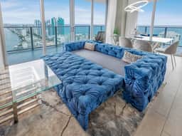Hyde Mansion with Direct Ocean View 𝙗𝙮 𝙎𝙏𝘼𝙔-𝙏𝙊𝘿𝘼𝙔 | Hyde Beach House