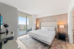 Luxury Oceanview Apartment 𝙗𝙮 𝙎𝙏𝘼𝙔-𝙏𝙊𝘿𝘼𝙔 | Hyde Beach House