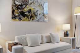 Stylish Apartment by the Ocean 𝙗𝙮 𝙎𝙏𝘼𝙔-𝙏𝙊𝘿𝘼𝙔 | Lyfe resort