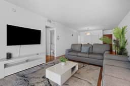 Beachfront Condo with Stunning Ocean Views 𝙗𝙮 𝙎𝙏𝘼𝙔-𝙏𝙊𝘿𝘼𝙔 | Sian Miami