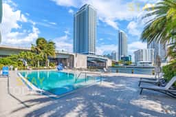 Sunny Beachside Retreat 𝙗𝙮 𝙎𝙏𝘼𝙔-𝙏𝙊𝘿𝘼𝙔 | Beachwalk Resort
