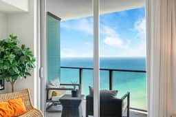 Paradise on the Coast 𝙗𝙮 𝙎𝙏𝘼𝙔-𝙏𝙊𝘿𝘼𝙔 | Gorgeous Oceanfront Condo