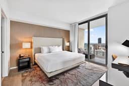 Waterfront Luxury Resort 𝙗𝙮 𝙎𝙏𝘼𝙔-𝙏𝙊𝘿𝘼𝙔 | Hyde Beach House