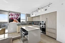 Waterfront Luxury Resort 𝙗𝙮 𝙎𝙏𝘼𝙔-𝙏𝙊𝘿𝘼𝙔 | Hyde Beach House