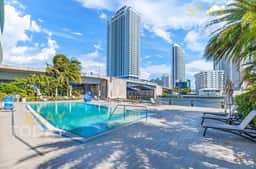 Oceanside Escape VIP-Tower 𝙗𝙮 𝙎𝙏𝘼𝙔-𝙏𝙊𝘿𝘼𝙔 | Beachwalk Resort - Image 2