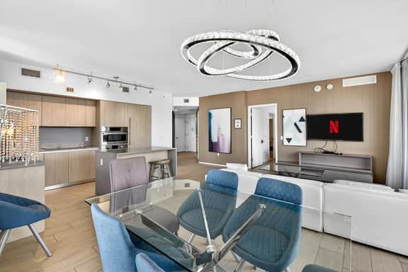Seaside Serenity: Panoramic Ocean Views Await 𝙗𝙮 𝙎𝙏𝘼𝙔-𝙏𝙊𝘿𝘼𝙔 | Hyde Beach House