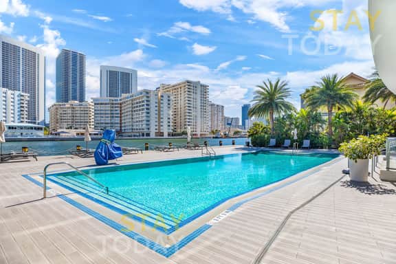 Dream-Sky Mansion 𝙗𝙮 𝙎𝙏𝘼𝙔-𝙏𝙊𝘿𝘼𝙔 | Beachwalk Penthouse
