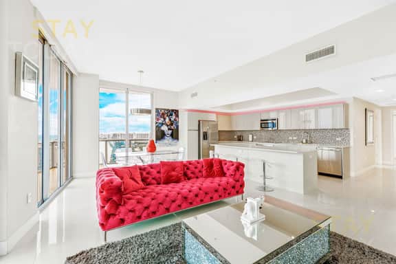 Dream-Sky Mansion 𝙗𝙮 𝙎𝙏𝘼𝙔-𝙏𝙊𝘿𝘼𝙔 | Beachwalk Penthouse