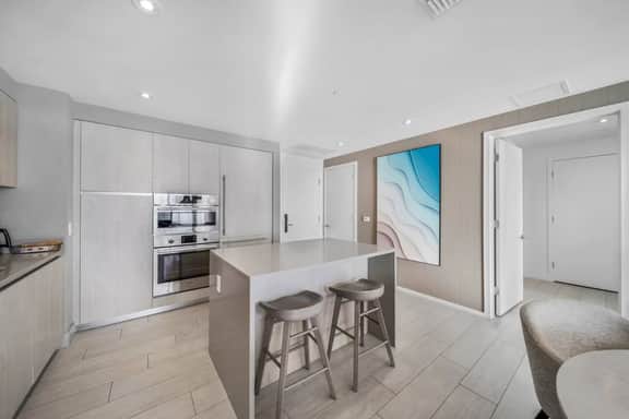 Sunkissed Miami Haven 𝙗𝙮 𝙎𝙏𝘼𝙔-𝙏𝙊𝘿𝘼𝙔 | Hyde Beach House