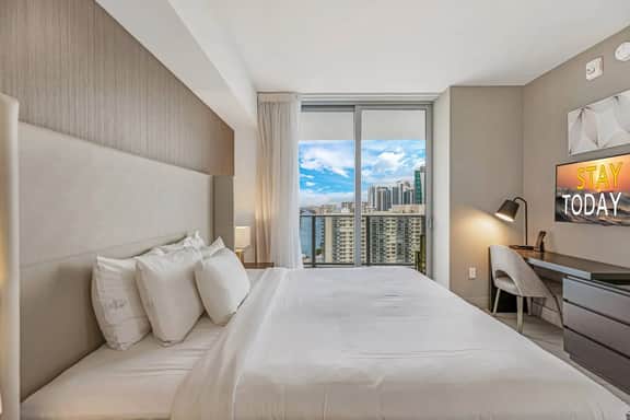 Ocean View Luxury Resort 𝙗𝙮 𝙎𝙏𝘼𝙔-𝙏𝙊𝘿𝘼𝙔 | Hyde Beach House