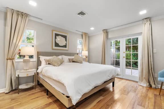 Family-Friendly Coastal Escape with Private Pool 𝙗𝙮 𝙎𝙏𝘼𝙔-𝙏𝙊𝘿𝘼𝙔 | Bel Air Ave