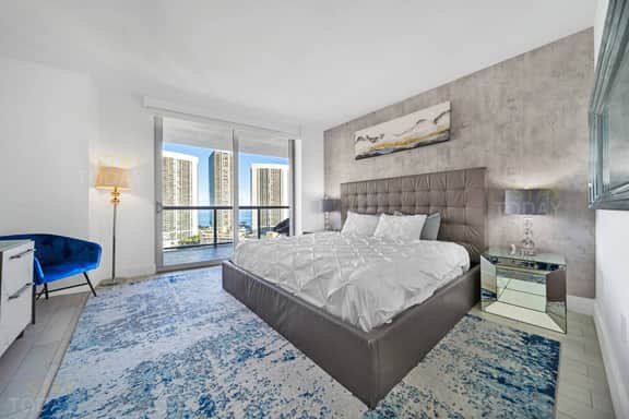 Oceanside Escape VIP-Tower 𝙗𝙮 𝙎𝙏𝘼𝙔-𝙏𝙊𝘿𝘼𝙔 | Beachwalk Resort - Image 4