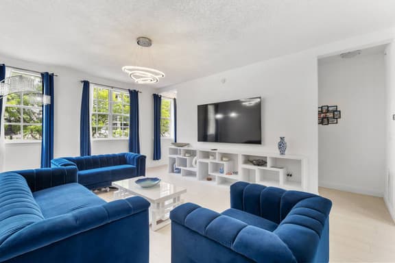Bayside Townhome with Private Beach Access 𝙗𝙮 𝙎𝙏𝘼𝙔-𝙏𝙊𝘿𝘼𝙔