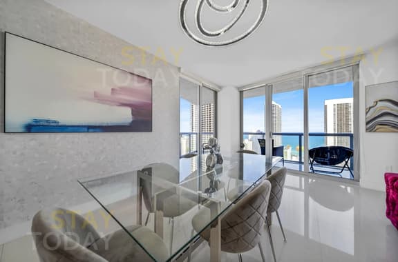 Oceanview Oasis: Tranquil Retreat 𝙗𝙮 𝙎𝙏𝘼𝙔-𝙏𝙊𝘿𝘼𝙔 | Beachwalk Resort