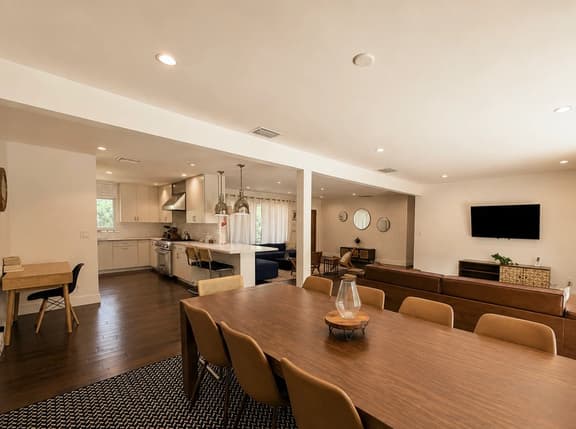 LUXURY VILLA NEAR THE OCEAN 𝙗𝙮 𝙎𝙏𝘼𝙔-𝙏𝙊𝘿𝘼𝙔 | VILLA PALMA - Image 1